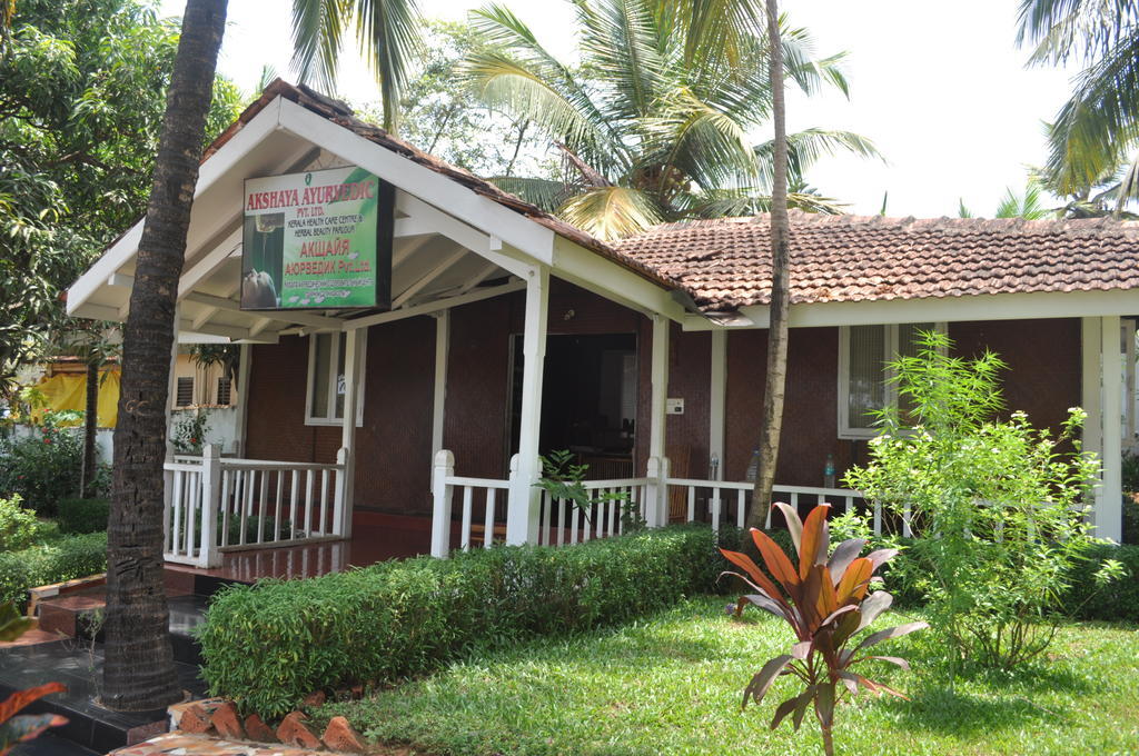 Colonia Santa Maria Hotel Baga Bagian luar foto