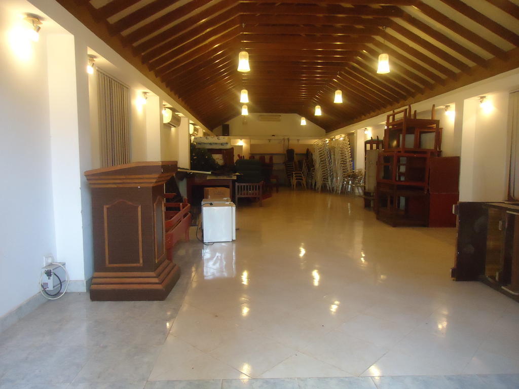 Colonia Santa Maria Hotel Baga Bagian luar foto